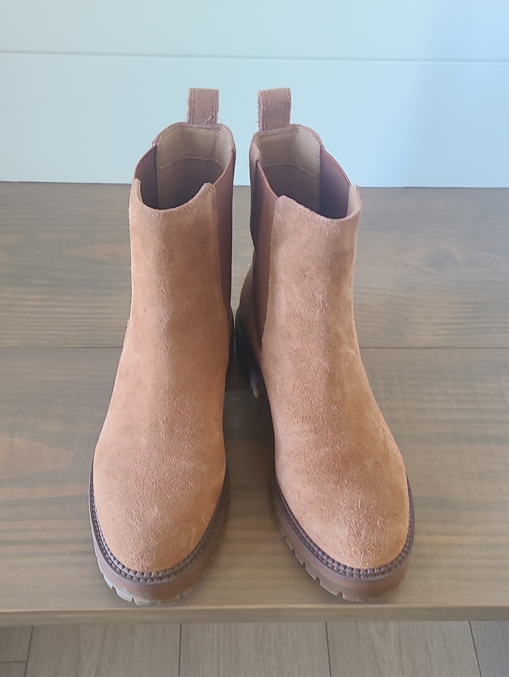 Crown Vintage Tan Suede Chelsea Ankle Boots